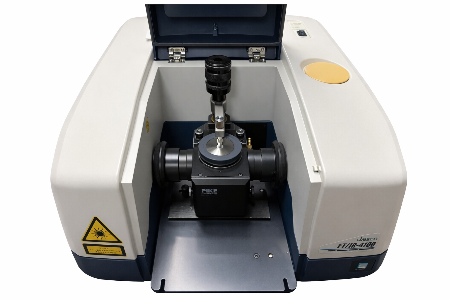 Jasco FTIR 4100 infrared spectrometer with ATR crystal
